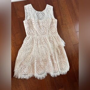 BCBG size 8 lace mini dress NWT